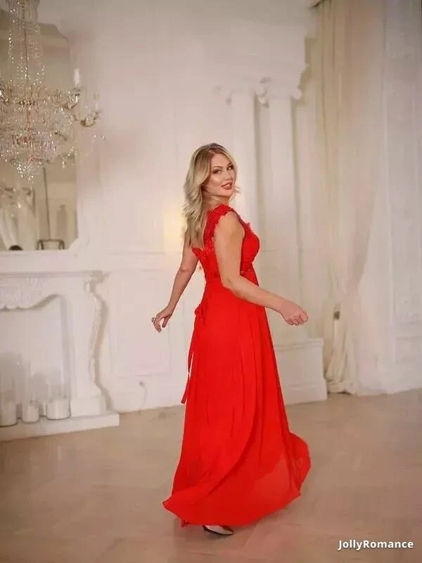 Vlada Profile image 3