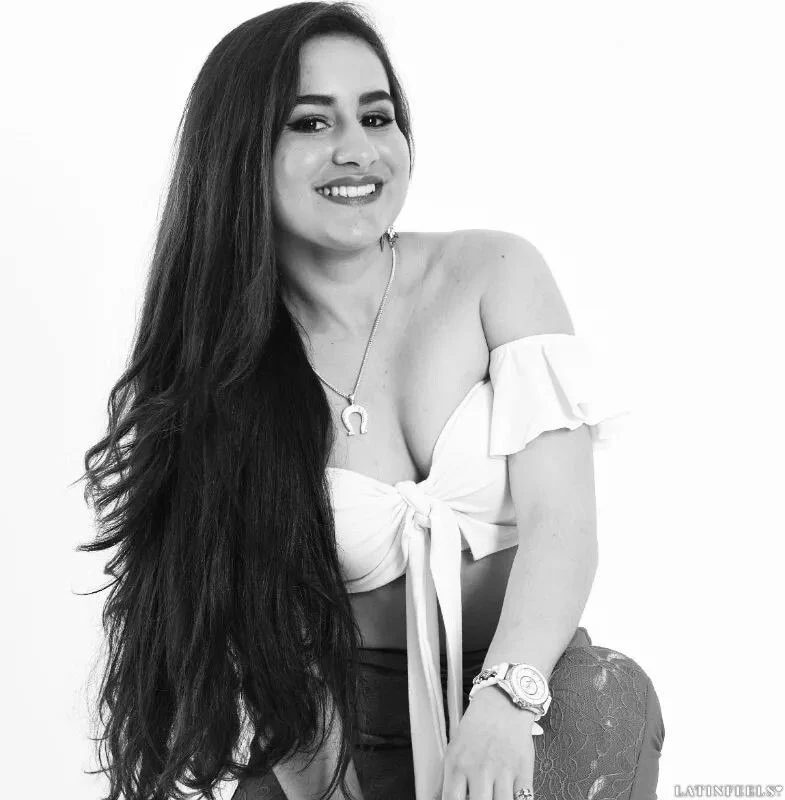 Laura Profile image 1