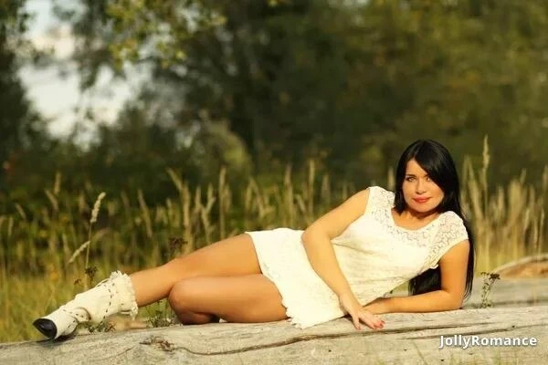 Svitlana Profile image 3