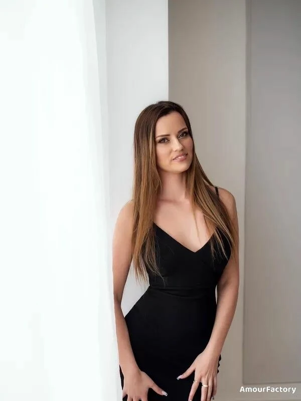 Ludmila Profile image 1