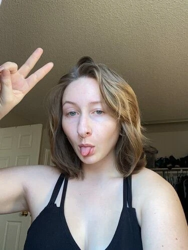 Gina Profile image 1