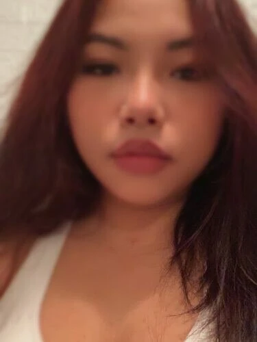 Mia Rose Profile image 1