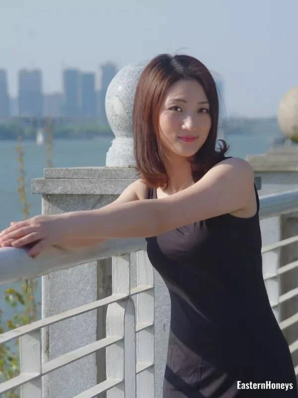 Ekaterina Profile image 3