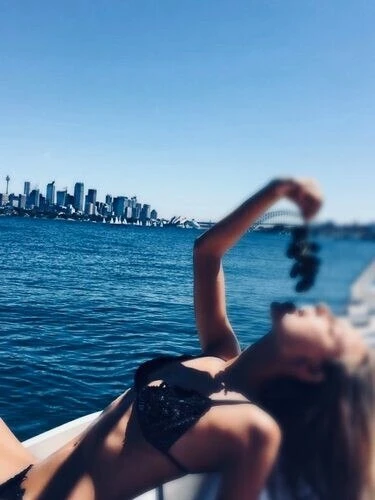Scarlett Profile image 1