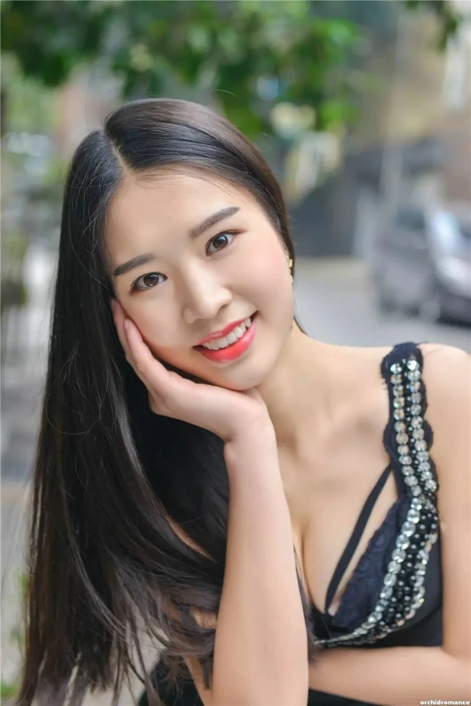 Yan Profile image 4