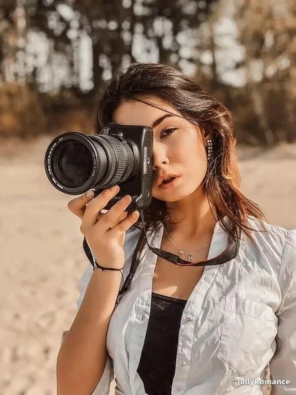Diana Profile image 4