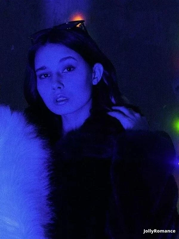 Diana Profile image 3